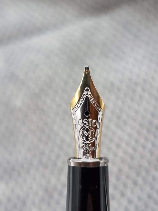 Montblanc 144 Solitaire Doue Steel Cap Fountain Pen - 18k Medium Nib - Image 8